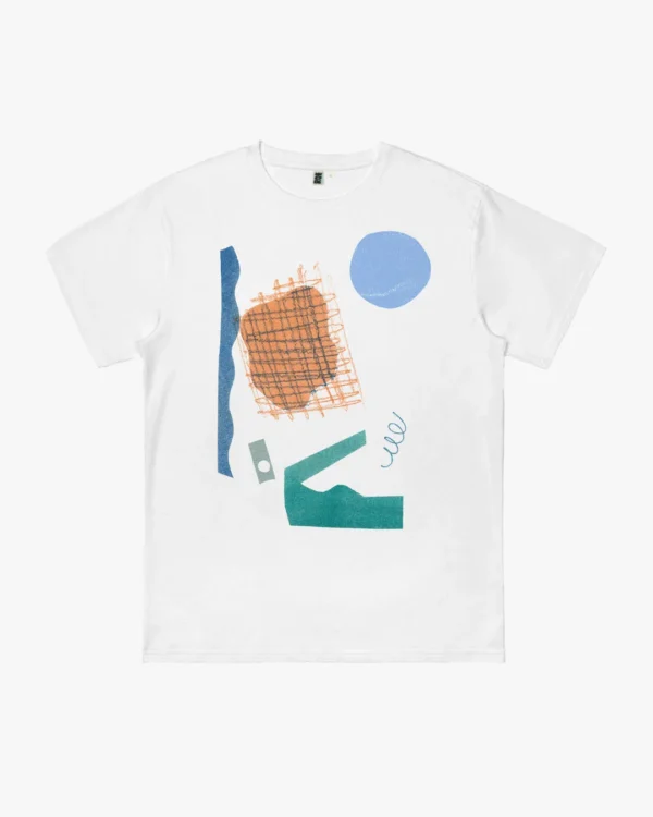 Collage shapes basic t-shirt