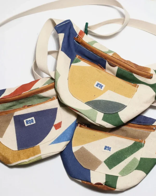 Color shapes waist bag