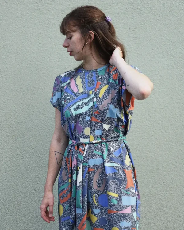 Noise cuts loose dress