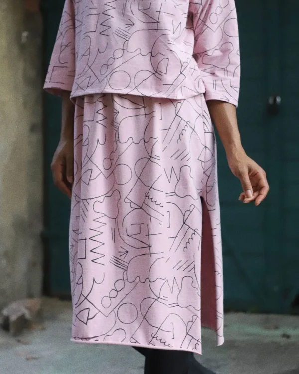 Pink drawing skirt