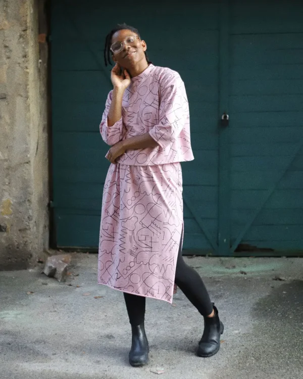 Pink drawing skirt