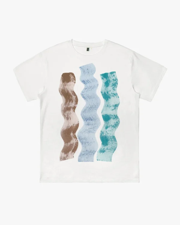Three brush strokes basic t-shirt