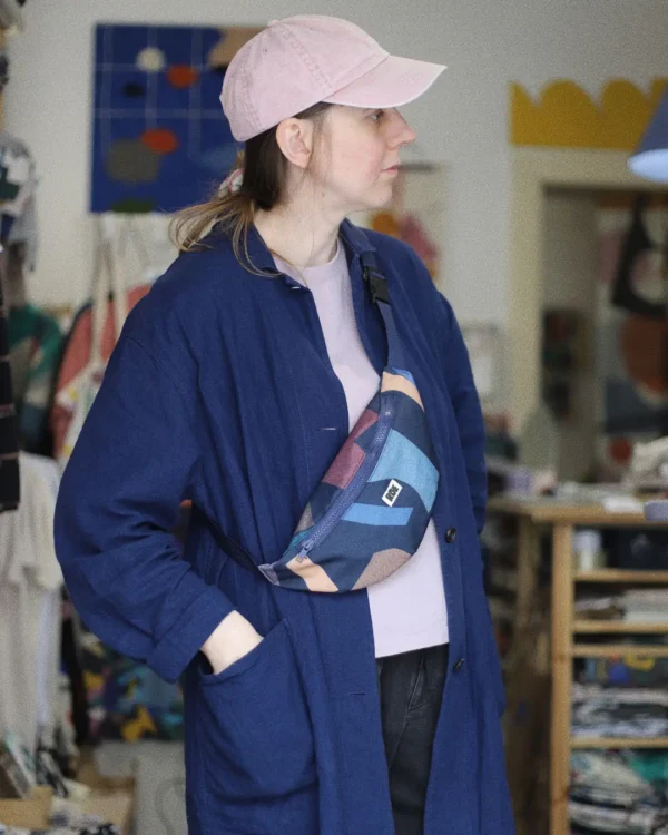 Night blue cuts large waist bag