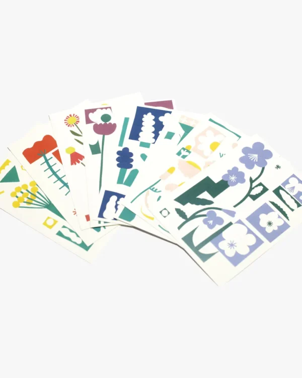 Flowers Postcard Set Light
