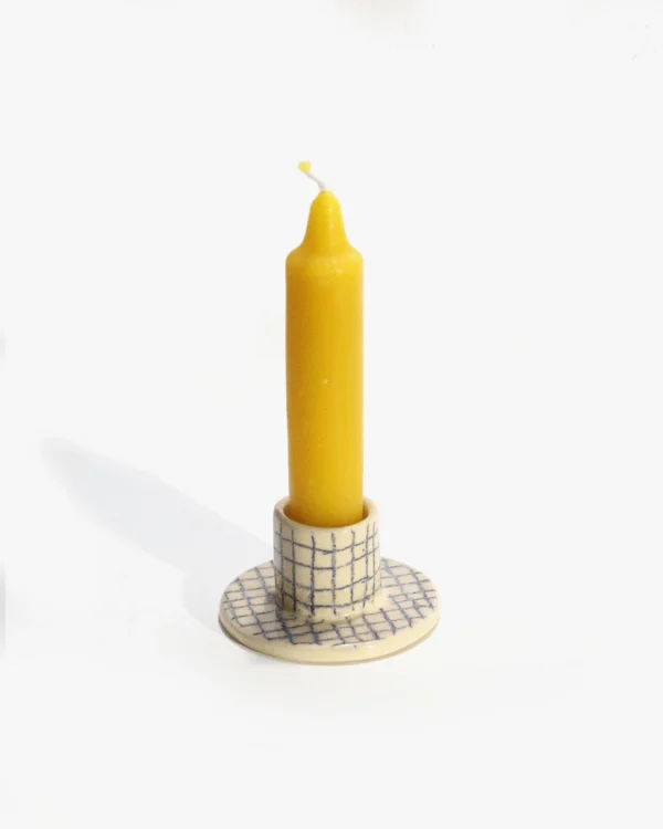 Grid candle holder