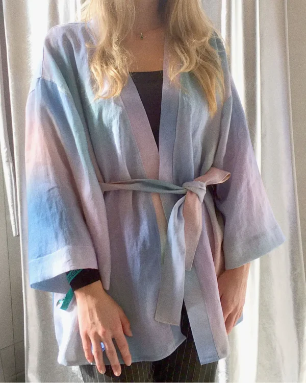 Gradient kimono