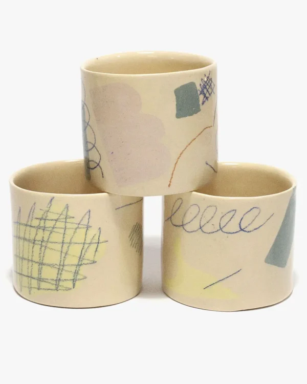 Collage medium cup