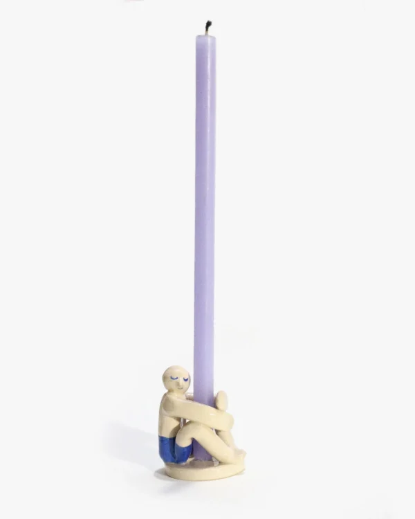 Hugging mini candle holder